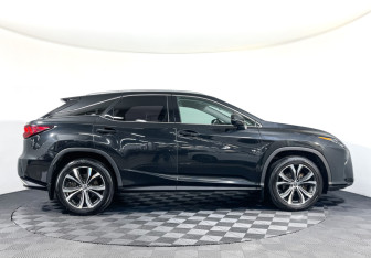 Подержанный автомобиль Lexus RX 2018 года (4 фото)