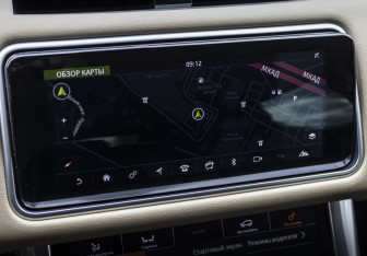 Подержанный автомобиль Land Rover Range Rover Sport 2018 года (18 фото)