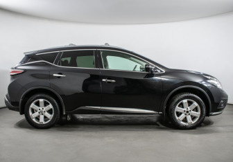 Подержанный автомобиль Nissan Murano Suv 2018 года (4 фото)