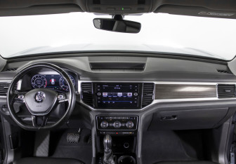 Подержанный автомобиль Volkswagen Teramont 2019 года (14 фото)