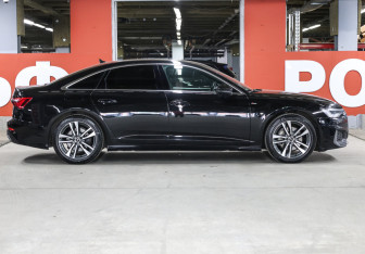 Подержанный автомобиль Audi A6 Sedan 2021 года (4 фото)