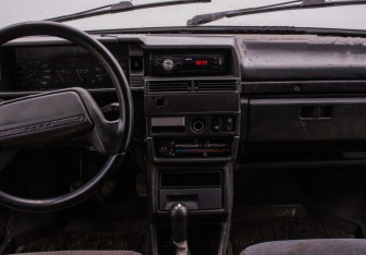 Подержанный автомобиль LADA (ВАЗ) 2109 Hatchback 1998 года (13 фото)