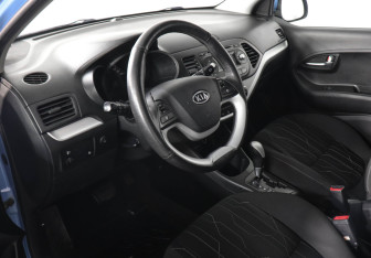 Подержанный автомобиль Kia Picanto 2011 года (9 фото)
