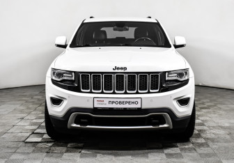 Подержанный автомобиль Jeep Grand Cherokee 2013 года (2 фото)