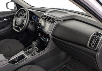 Подержанный автомобиль Hyundai Creta 2021 года (13 фото)