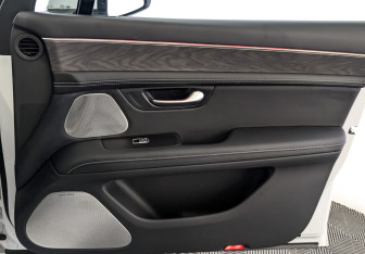 Подержанный автомобиль AITO M5 2023 года (25 фото)