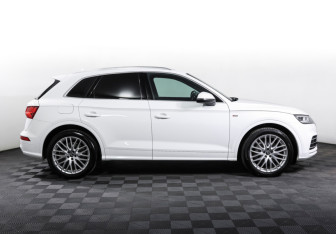 Подержанный автомобиль Audi Q5 2017 года (4 фото)