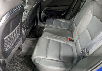 Подержанный автомобиль Geely Tugella 2021 года (17 фото)