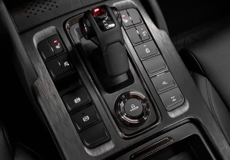 Подержанный автомобиль Haval H9 2024 года (19 фото)