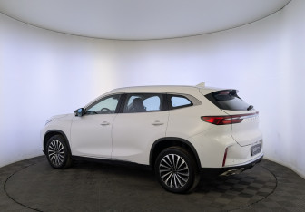 Подержанный автомобиль Exeed TXL 2022 года (7 фото)