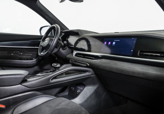 Подержанный автомобиль Geely Monjaro 2024 года (12 фото)