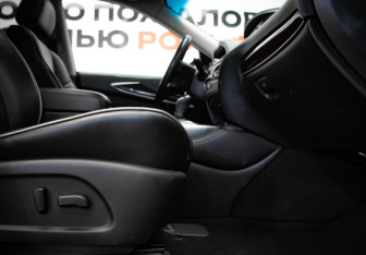 Подержанный автомобиль Infiniti QX60 2018 года (28 фото)