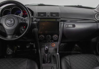 Подержанный автомобиль Mazda 3 Sedan 2008 года (14 фото)