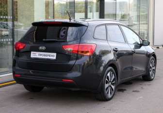 Подержанный автомобиль Kia Ceed Wagon 2014 года (5 фото)