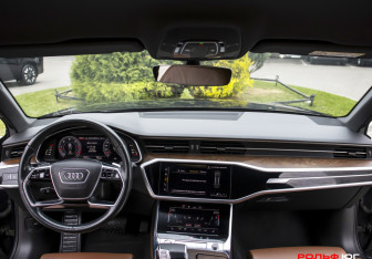 Подержанный автомобиль Audi A6 allroad 2019 года (13 фото)