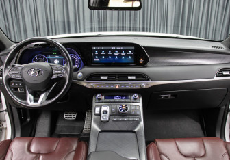 Подержанный автомобиль Hyundai Palisade 2019 года (16 фото)