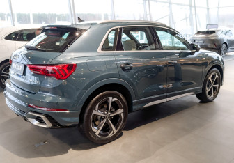 Новый Audi Q3 2025 (4 фото)