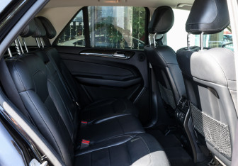 Подержанный автомобиль Mercedes-Benz GLE 2016 года (12 фото)