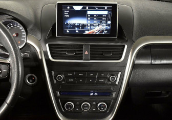 Подержанный автомобиль FAW Besturn X80 2020 года (11 фото)