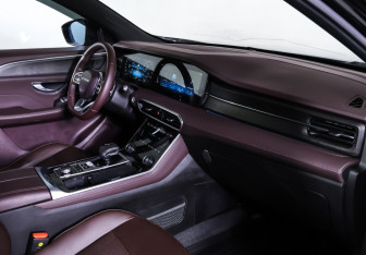 Подержанный автомобиль Jetour X90 2023 года (11 фото)