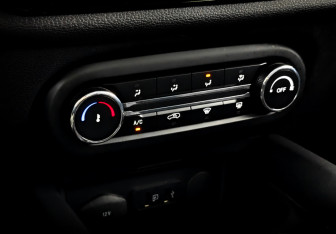 Подержанный автомобиль Chery Tiggo 4 2020 года (25 фото)