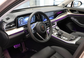 Подержанный автомобиль Hongqi H9 2023 года (7 фото)