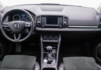 Подержанный автомобиль Skoda Karoq 2020 года (13 фото)