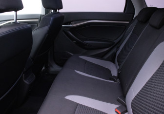 Подержанный автомобиль LADA (ВАЗ) Vesta Wagon 2018 года (11 фото)