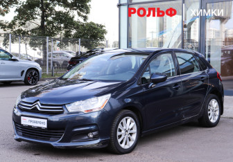 Подержанный автомобиль Citroen C4 Hatchback 2013 года (1 фото)