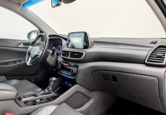 Подержанный автомобиль Hyundai Tucson 2018 года (11 фото)