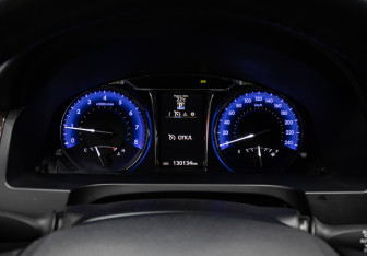 Подержанный автомобиль Toyota Camry Sedan 2017 года (13 фото)