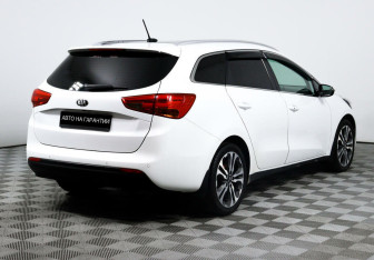 Подержанный автомобиль Kia Ceed Wagon 2014 года (5 фото)