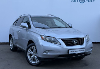 Подержанный автомобиль Lexus RX 2011 года (3 фото)