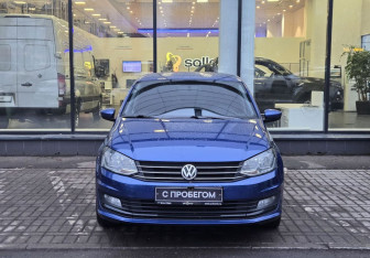 Подержанный автомобиль Volkswagen Polo Sedan 2020 года (2 фото)