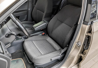 Подержанный автомобиль Skoda Rapid Liftback 2018 года (21 фото)