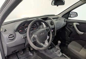 Подержанный автомобиль LADA (ВАЗ) Largus Wagon 2021 года (15 фото)