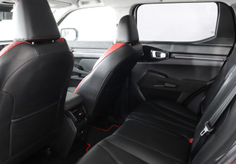 Подержанный автомобиль Haval H3 2024 года (12 фото)