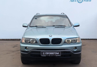 Подержанный автомобиль BMW X5 2002 года (2 фото)