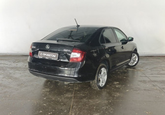Подержанный автомобиль Skoda Rapid Liftback 2019 года (4 фото)