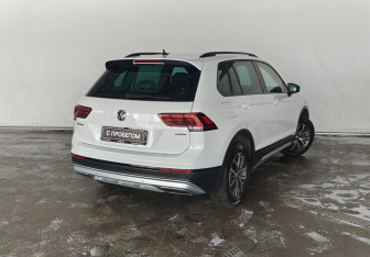 Подержанный автомобиль Volkswagen Tiguan 2020 года (6 фото)
