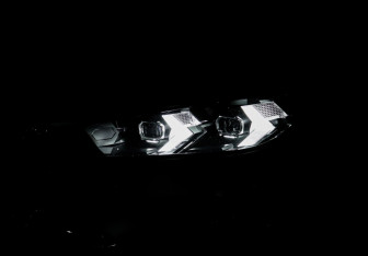 Подержанный автомобиль BMW X5 2025 года (30 фото)