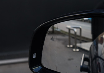 Подержанный автомобиль Voyah Free 2023 года (18 фото)