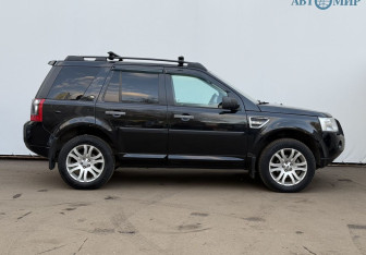 Подержанный автомобиль Land Rover Freelander 2010 года (4 фото)