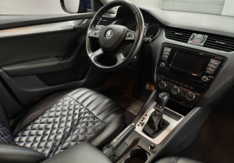 Подержанный автомобиль Skoda Octavia Liftback 2014 года (11 фото)