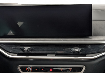 Новый BMW X5 2025 (11 фото)