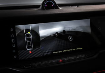 Подержанный автомобиль Voyah Free 2022 года (19 фото)