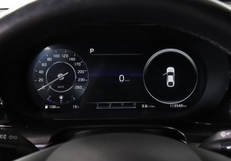Подержанный автомобиль Kia K5 2021 года (11 фото)