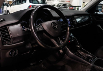 Подержанный автомобиль Skoda Kodiaq 2019 года (16 фото)