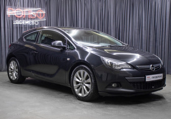 Подержанный автомобиль Opel Astra Hatchback 2013 года (3 фото)