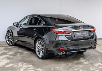 Подержанный автомобиль Mazda 6 Sedan 2020 года (7 фото)